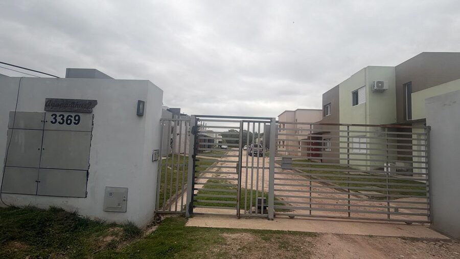 ALQUILO EN COMPLEJO CERRADO AGAPANTUS - 2 HABITACIONES