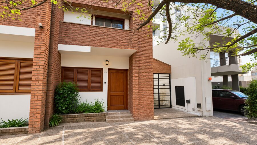 🏡 Dúplex 2 dorm | Cochera | Balcón – Catamarca 343 Centro/Parque | Apto Crédito
