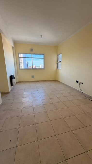 Alquiler Departamento 1 Dortmitorio Calle Colon Zona Centro