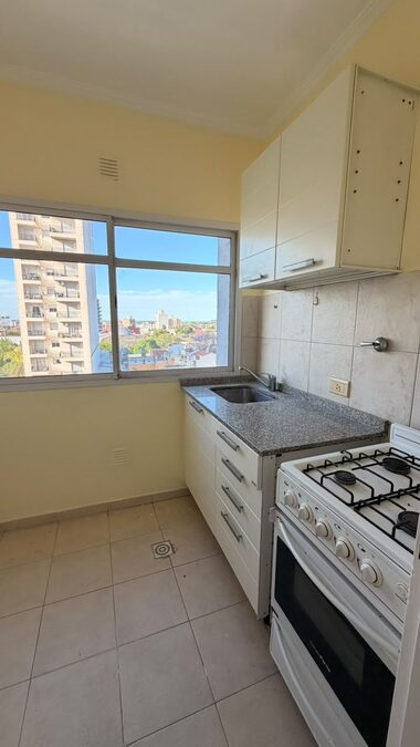 Alquiler Departamento 1 Dortmitorio Calle Colon Zona Centro