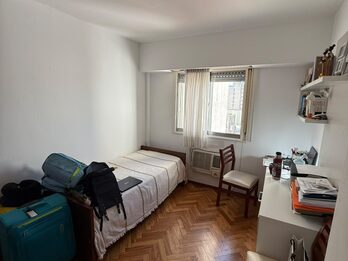 VENTA - SEMI PISO 3 DORMITORIOS CON COCHERA EN PLENO CENTRO