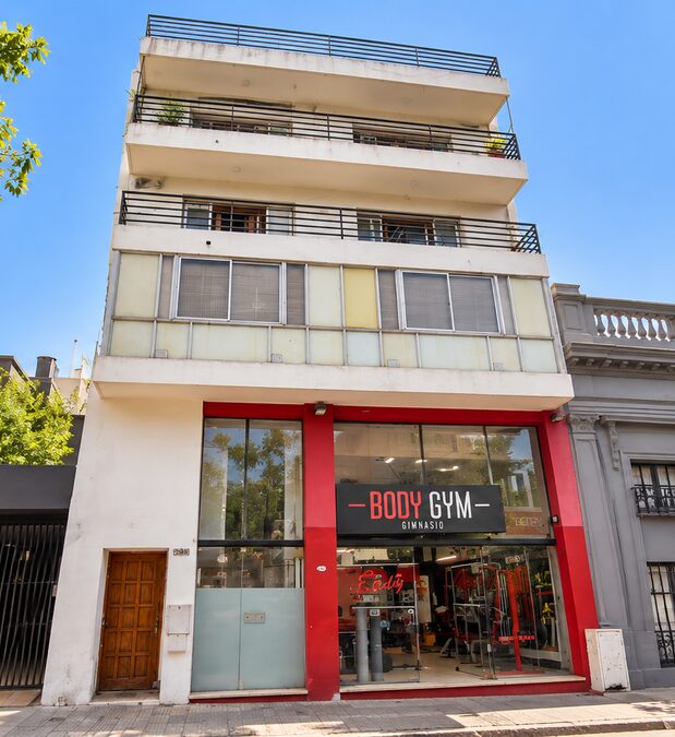 🏢 DEPARTAMENTO 3 DORMITORIOS EN PLENO CENTRO – APTO CRÉDITO
