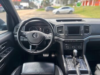 VOLKSWAGEN AMAROK V6 30TD 4X4 DC AT EXTREME. Recibo vehículos de menor y mayor valor.