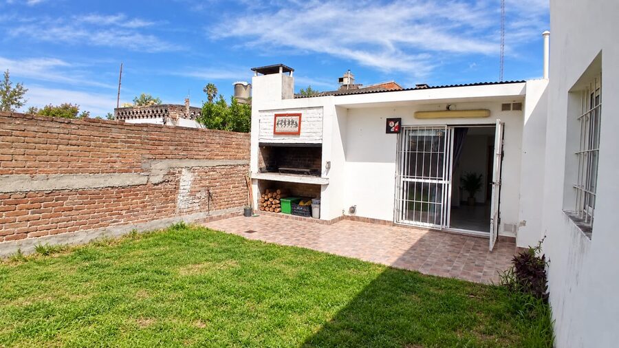 CASA INTERNA | 3 AMBIENTES | PATIO | APTO CRÉDITO | CHURRASQUERA | PARANÁ