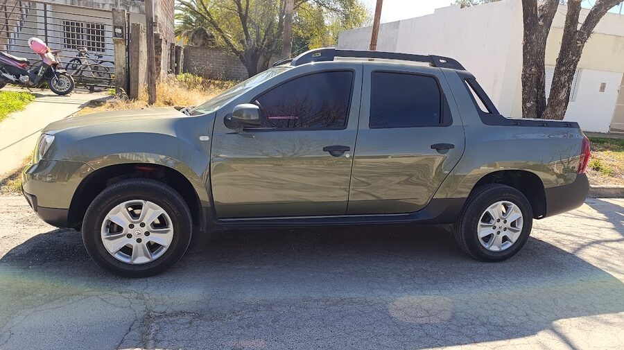 OROCH 1.6 NAFTA VENDO PERMUTO FINANCIO