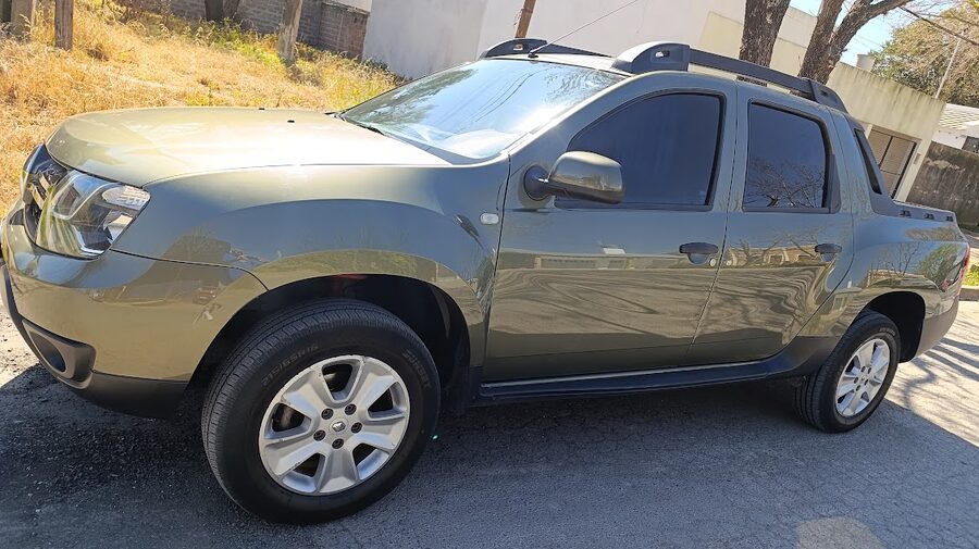 OROCH 1.6 NAFTA VENDO PERMUTO FINANCIO