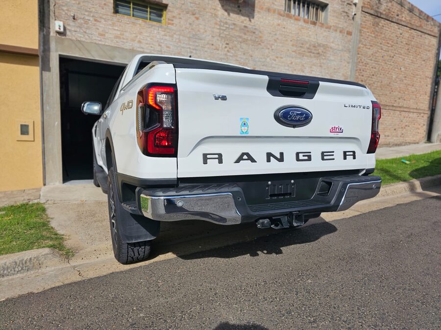 RANGER XLT LIMITED PLUS V6 3.0 IMPECABLE 250 CV