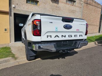 RANGER XLT LIMITED PLUS V6 3.0 IMPECABLE 250 CV