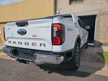 RANGER XLT LIMITED PLUS V6 3.0 IMPECABLE 250 CV