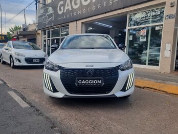 Oportunidad Peugeot 208 Allure 1.6 Aut 2025 Km/2200 (nuevo)