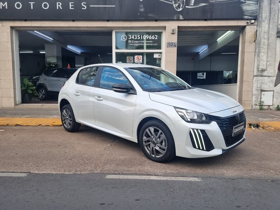 Oportunidad Peugeot 208 Allure 1.6 Aut 2025 Km/2200 (nuevo)