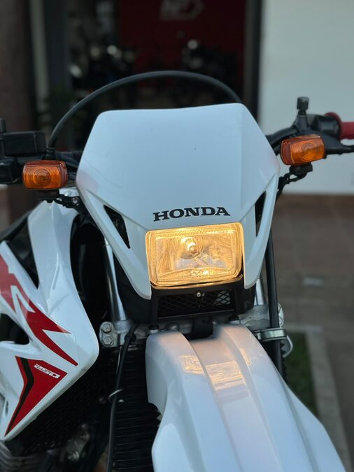 Honda XR 250 Tornado