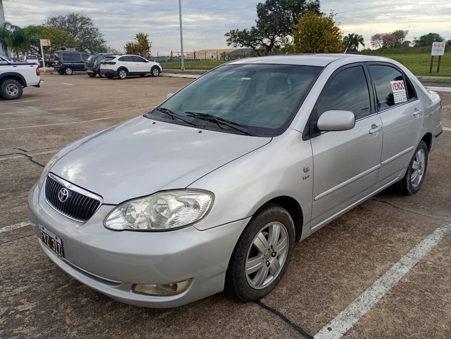 Corolla 2006 SE-G GNC Automático Cuero