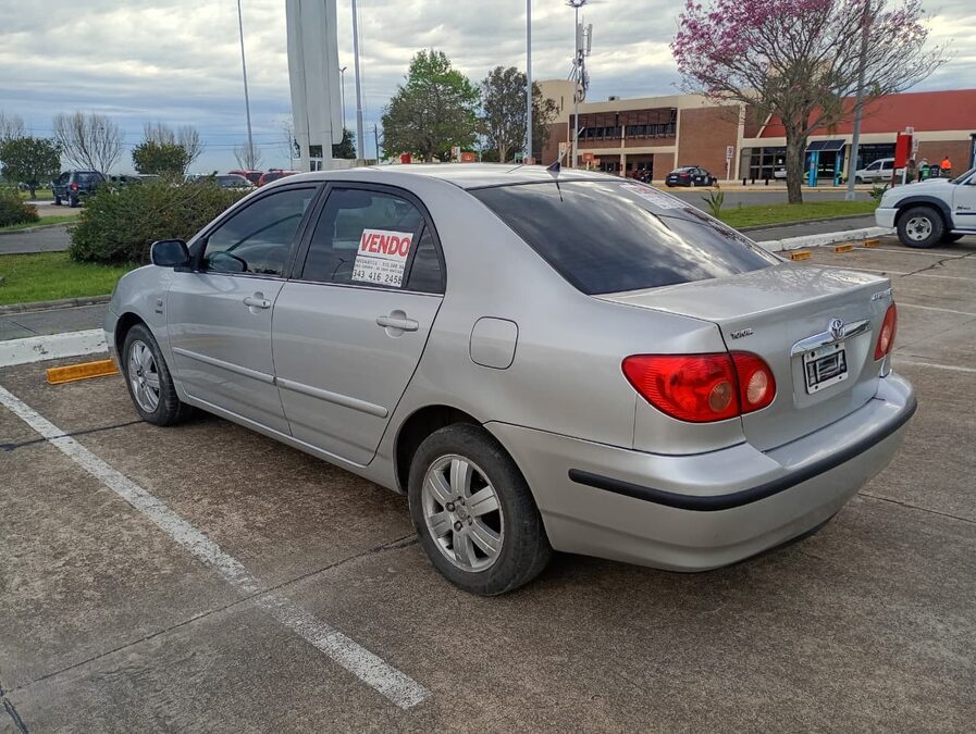 Corolla 2006 SE-G GNC Automático Cuero
