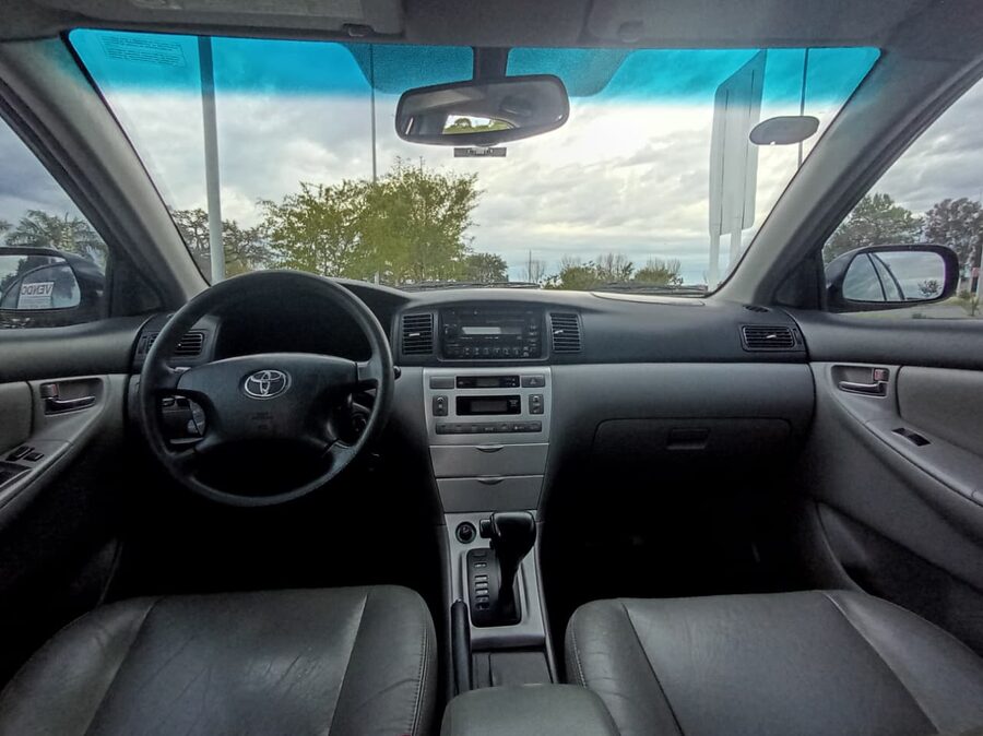Corolla 2006 SE-G GNC Automático Cuero