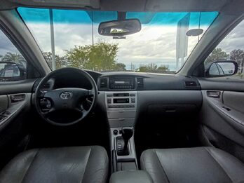 Corolla 2006 SE-G GNC Automático Cuero