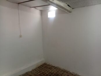 dño alquila dto de 2 amb pb frente impecable $ 210.000 sin expensas brrio san Jose