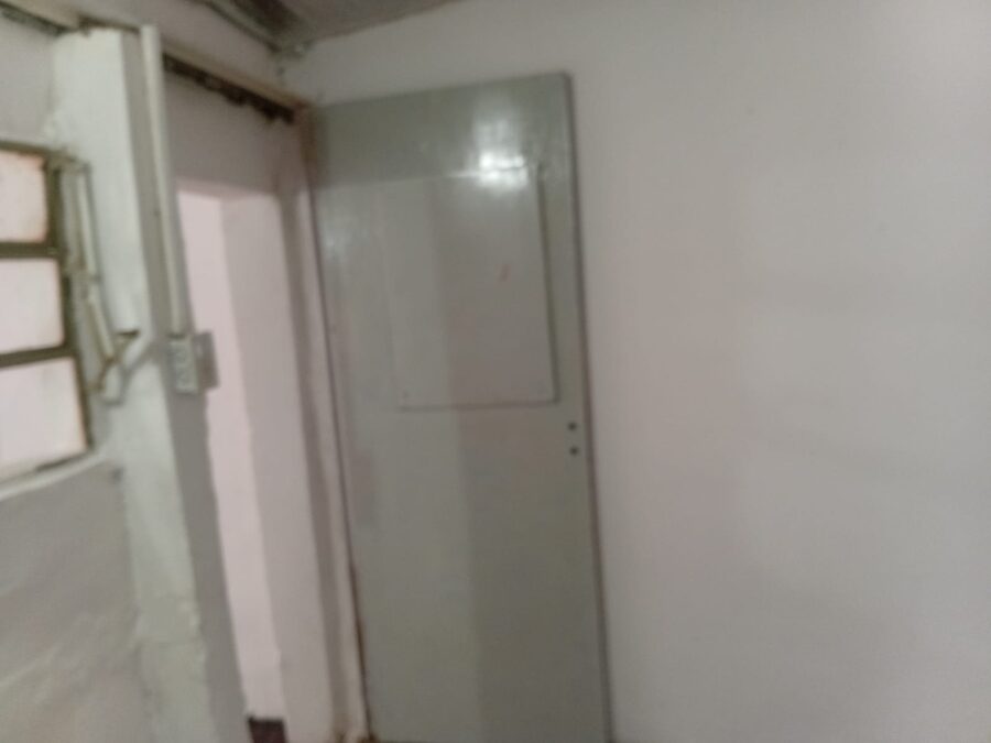 dño alquila dto de 2 amb pb frente impecable $ 210.000 sin expensas brrio san Jose