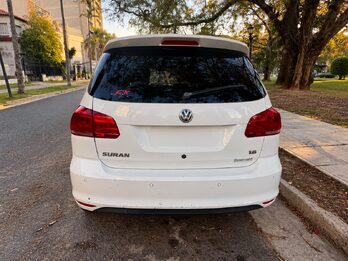 VOLKSWAGEN SURAN 1.6 HIGHLINE - AÑO 2.017