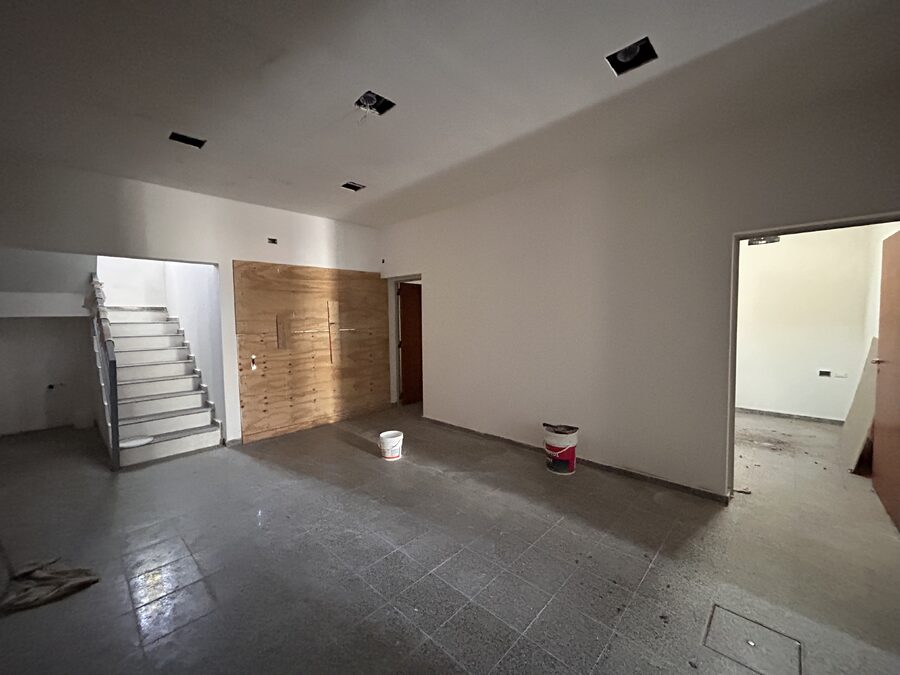 ALQUILER - OFICINAS C/ BELGRANO Y FELICIANO