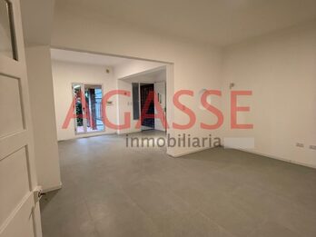 Calle Urquiza. VENDO CASA RESTAURADA A NUEVA. DETALLES DE CALIDAD. CENTRICA
