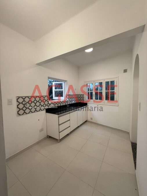 Calle Urquiza. VENDO CASA RESTAURADA A NUEVA. DETALLES DE CALIDAD. CENTRICA