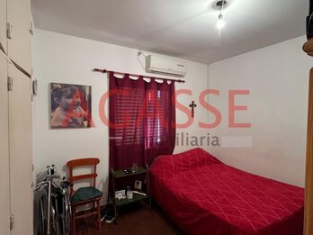 VENDO AMPLIO DPTO DE 3 DORM. CON COCHERA CUBIERTA. 25 DE MAYO