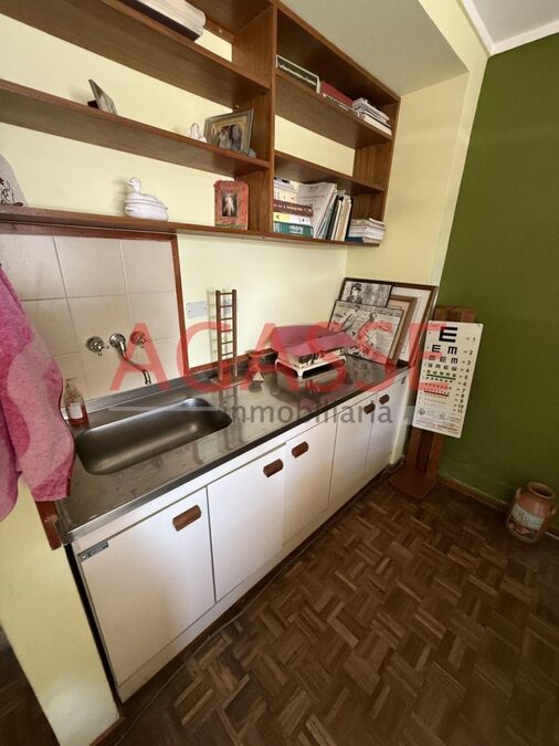 VENDO CALLE LIBERTAD DPTO DE 4 DORMITORIOS 2 BAÑOS IDEAL OFICINAS -CONSULTORIOS