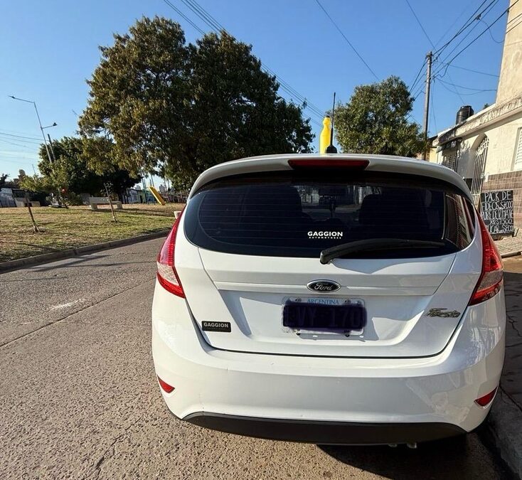 Vendo Ford fiesta 2012