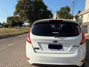 Vendo Ford fiesta 2012