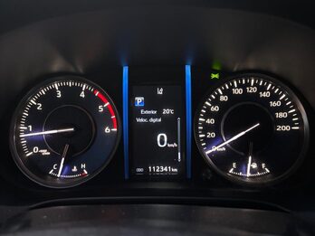 Oportunidad! TOYOTA SW4 4X4 SRX 2.8 TDI 6 AT 7 Asientos