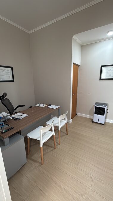 VENDO CALLE MENDOZA LOCAL - OFICINA IMPECABLE
