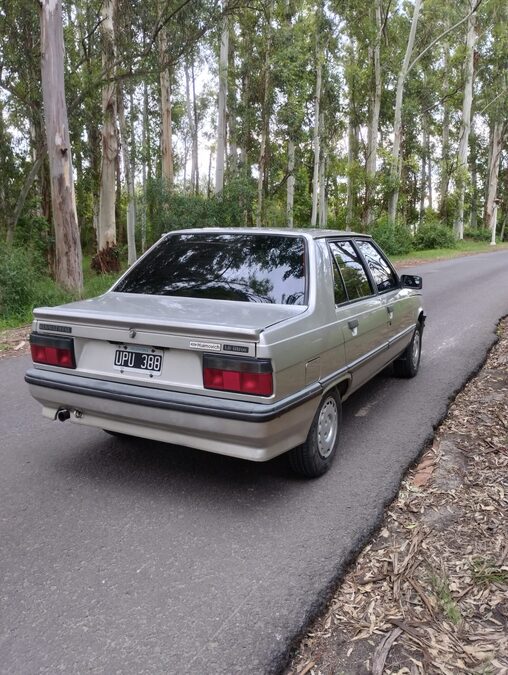 RENAULT 9 TXE