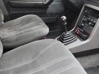 RENAULT 9 TXE