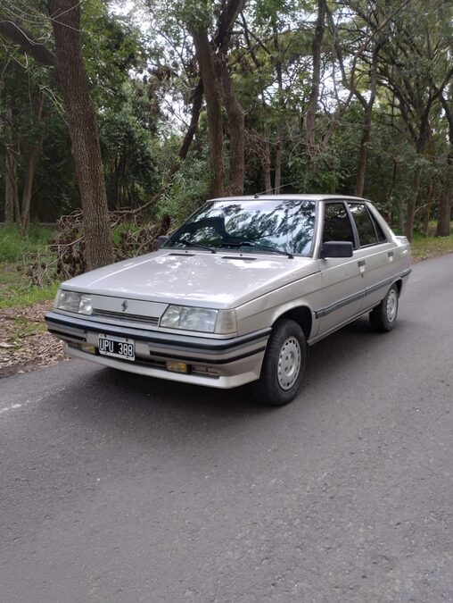 RENAULT 9 TXE