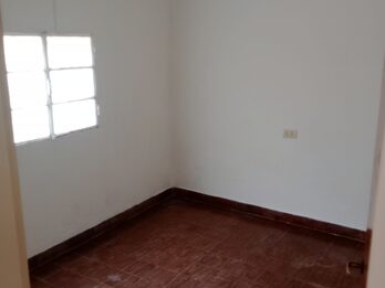 EN VENTA: CASA + LOCAL COMERCIAL. GRELLA casi DON BOSCO