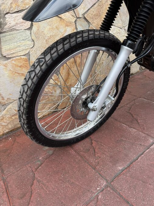 VENDO XTZ 125 CON 15 MIL KM