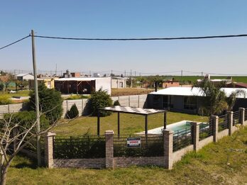 🏡 Quinta con pileta en Loma Hermosa – USD 49.000