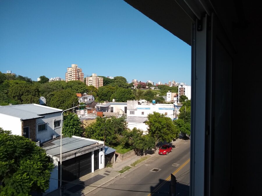 PARTICULAR ALQUILA DEPARTAMENTO 1 DOR. AV. LAURENCENA 210