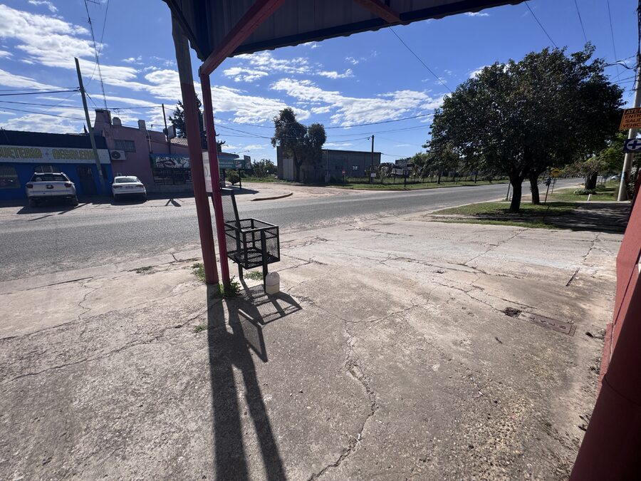 Local calle Guido marizza