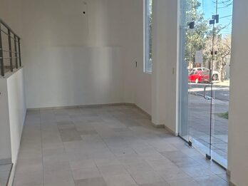 ALQUILO LOCAL COMERCIAL EN ZONA CENTRO