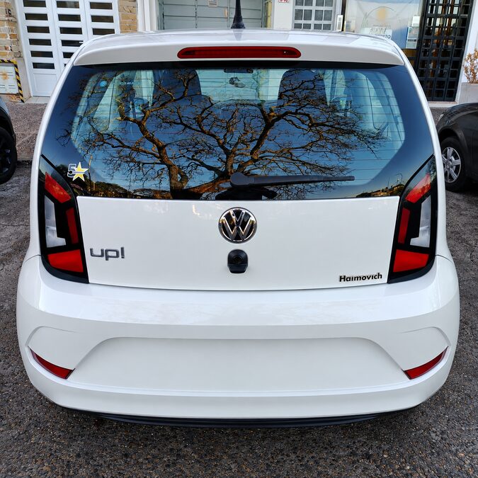 VOLKSWAGEN UP! 1.0 MPI MOVE 3P - AÑO 2.017