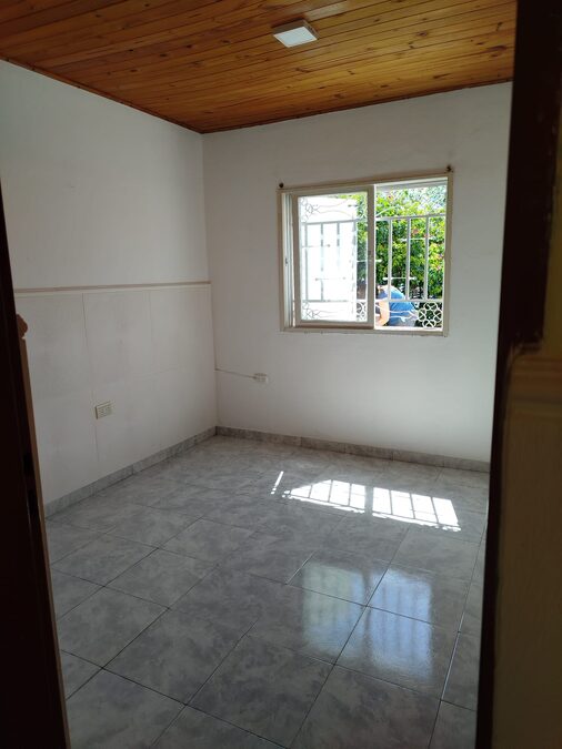 VENDO CASA DE 2 DORMITORIOS ZONA LOS PIPOS