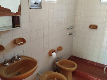 VENDO CASA DE 2 DORMITORIOS ZONA LOS PIPOS