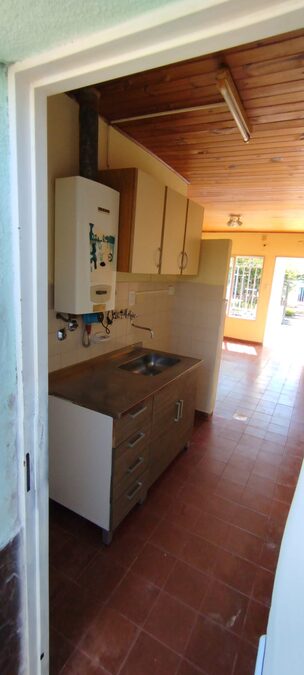VENDO CASA DE 2 DORMITORIOS ZONA LOS PIPOS