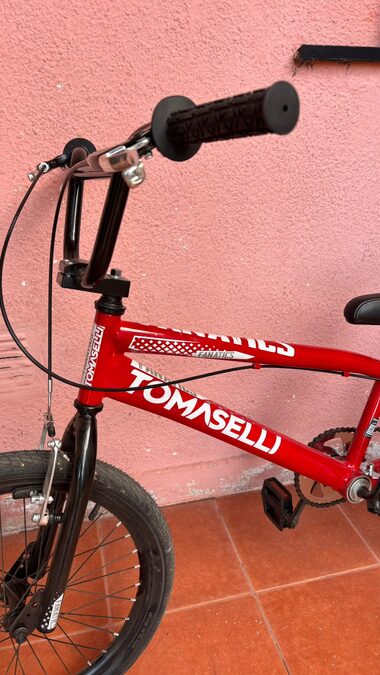 Vendo bicicleta.