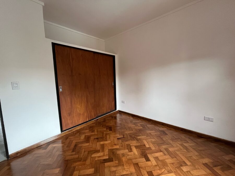 DUPLEX EN ALQUILER DOS DORMIS Y PATIO. NUX Y CATAMARCA