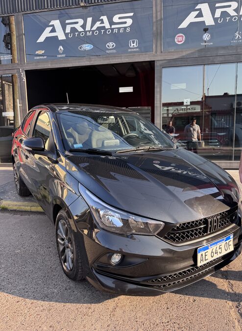 Cronos impecable $10.000.000 y cuotas