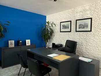 Zona centro, Cervantes al 300 – Oficina PLANTA BAJA en Venta