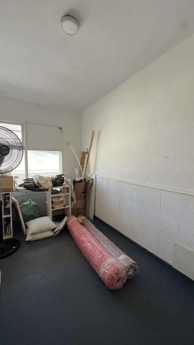 Zona Centro, Cervantes al 300 - Oficina PLANTA ALTA en Venta